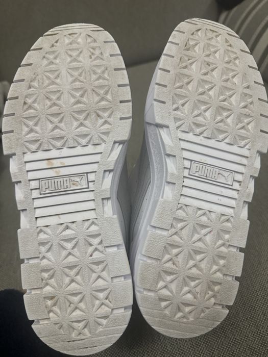 Puma • Женские кеды низкие Mayze Classic кожаные,р 39