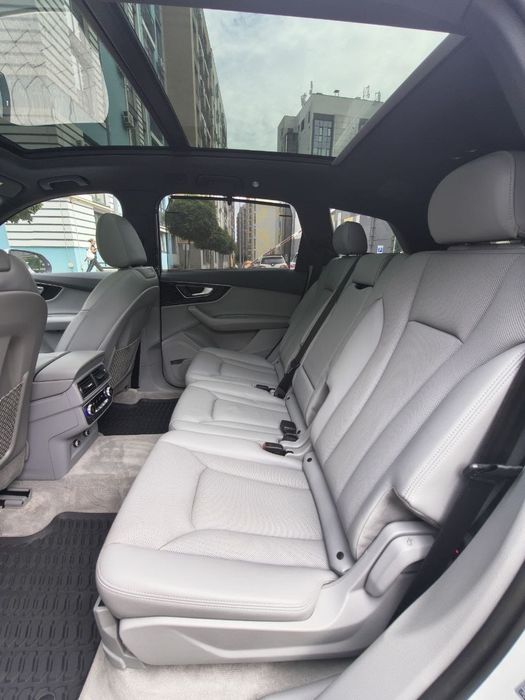 Audi Q7 2019 VIN WA1VAAF71KD034046 фото оголошення 14 з 24