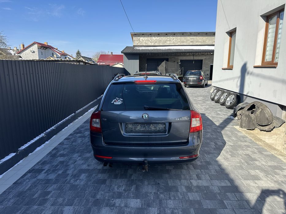 Розборка Skoda Octavia A5 ШРОТ шкода октавія А5 запчастини