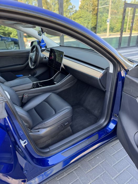 Tesla Y 2020 78 kWh Long Range Dual Motor