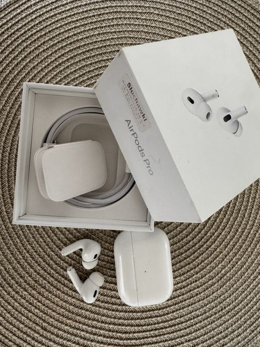 Apple AirPods Pro 2  USB‑C. RTV Euro AGD . Bardzo dobry stan.