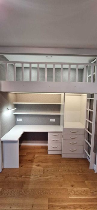 Meble do pokoju dzieciecego. Super stan!!!