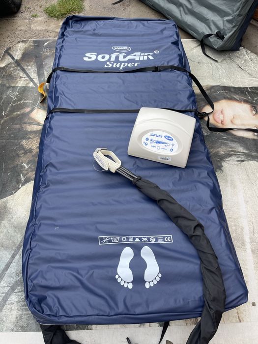 Матраци противопролежневий з компресором LEGACY XL, INVACARE