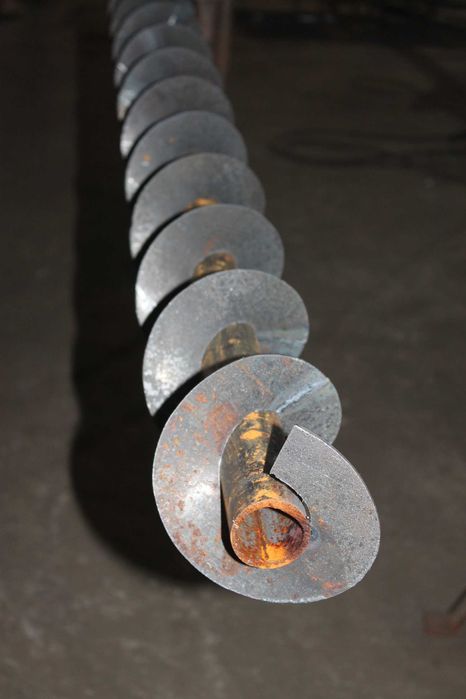 Шнекові навантажувачі (шнек, конвейєр, зернометатель, гвинтовий) зерна