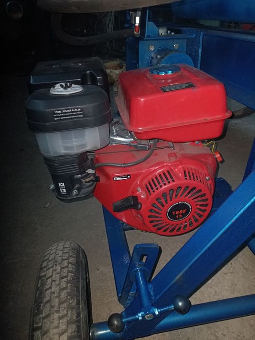 Дровокол гідравлічний