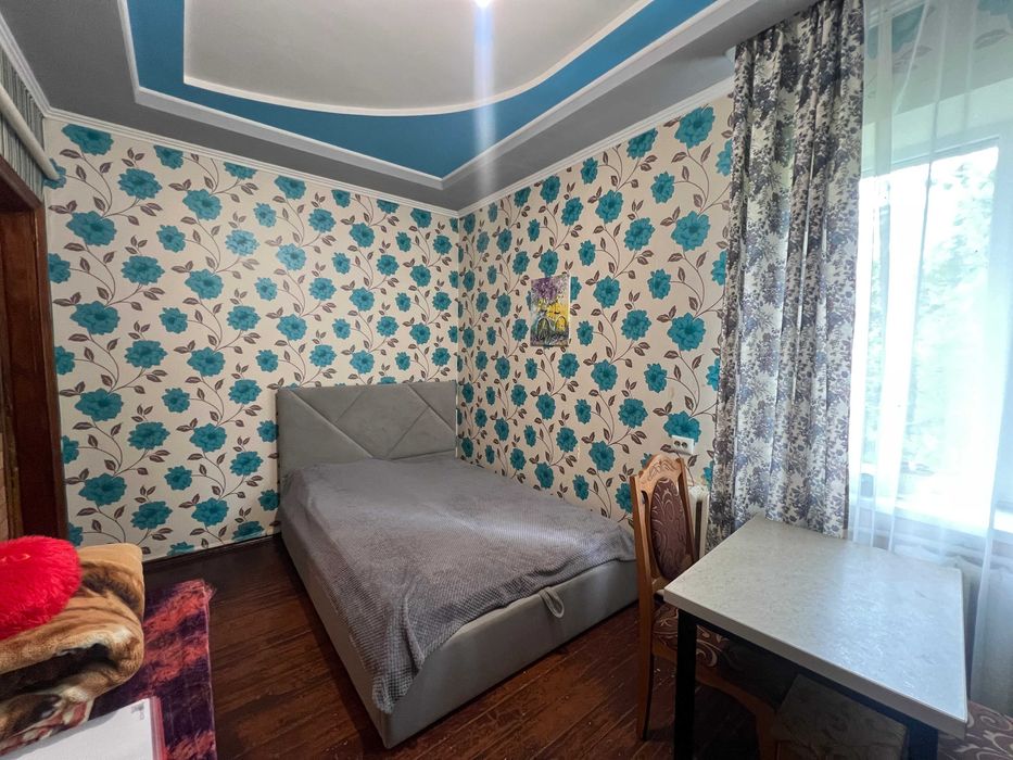 Капітальний будинок в місті Яготин - 5 кімнат, Є ВІДЕООГЛЯД