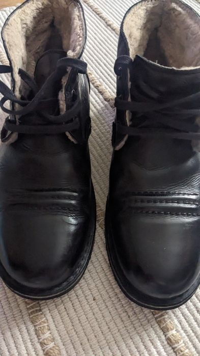 Зимові класичні черевики Clarks