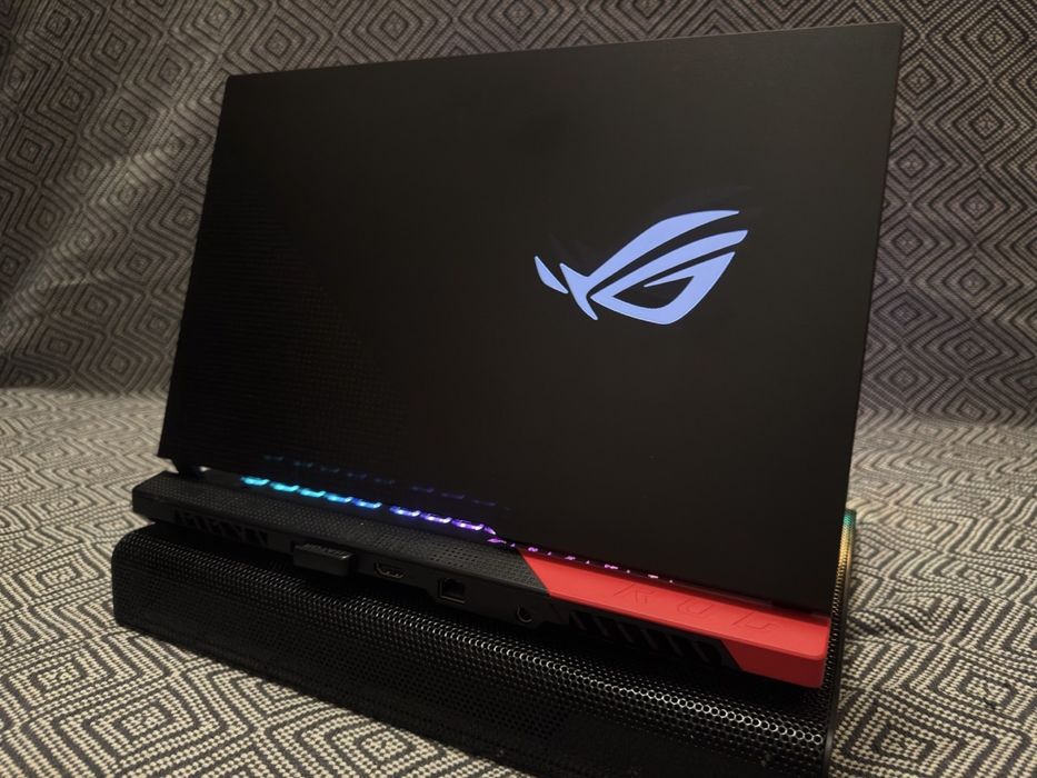 ASUS ROG Strix, Ryzen 7 4800H, RTX 3050 Ti, 16ГБ RAM, 144Гц