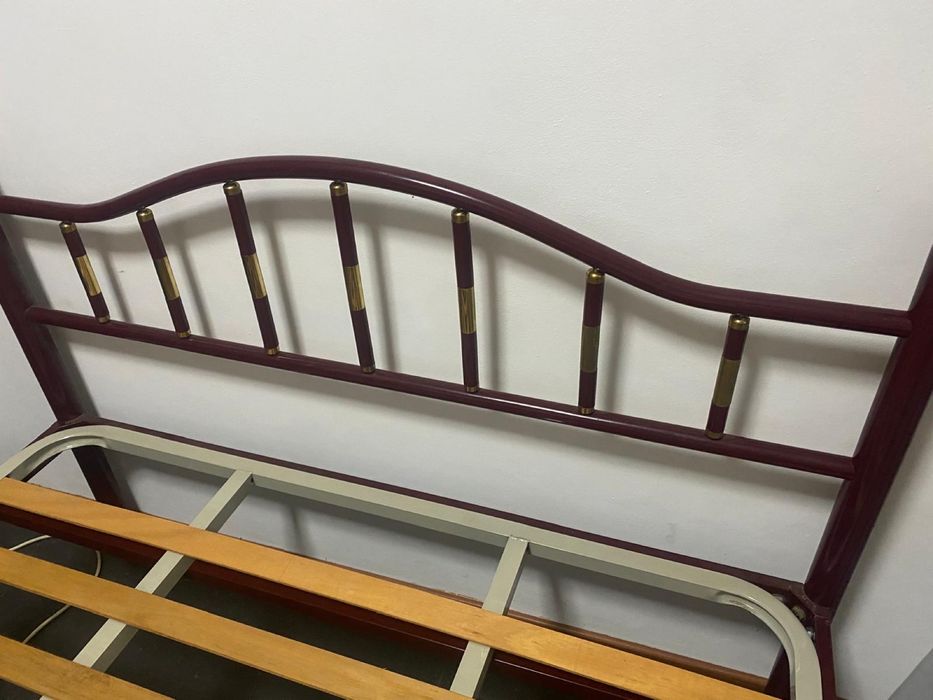 Cama metal 183x133 excelente estado