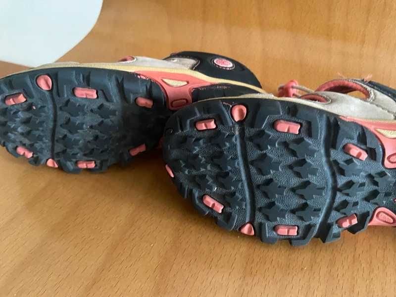 Sandálias Timberland 29