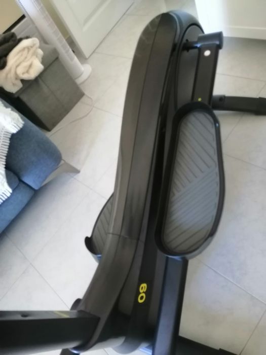 Elítica Domyos FEL520 / C3.0 - Como Nova!