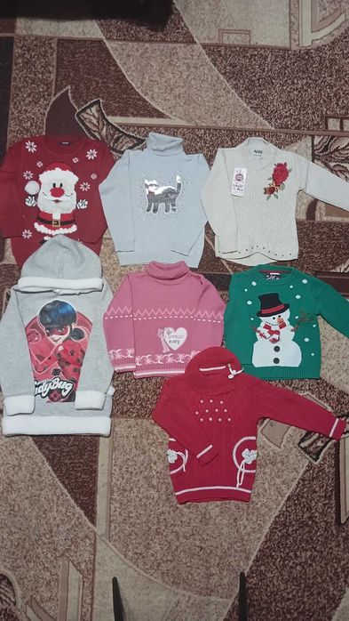 теплі кофти для дівчинки