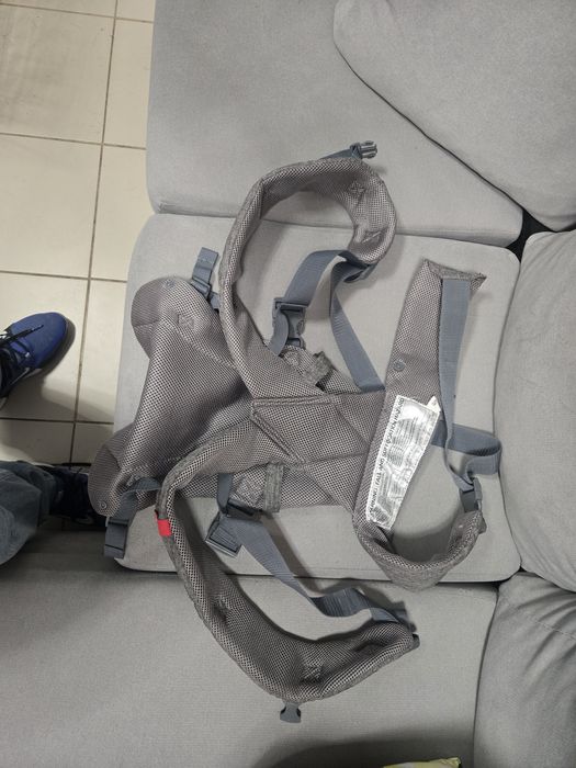 Carrinho com ovo e canguru novo