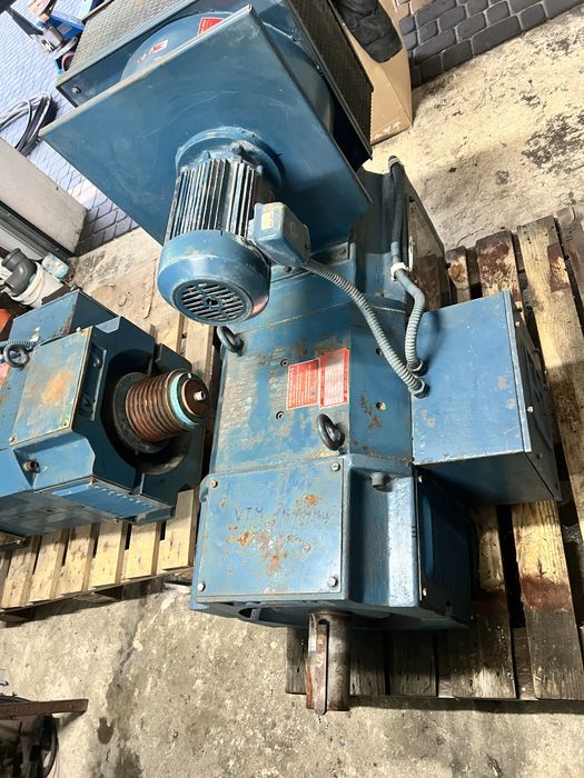 Silnik prądu stałego 110Kw Silnik DC 110Kw/320A-1750obr extruder