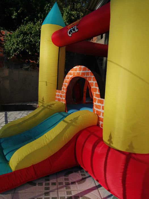 Insuflável para alugar