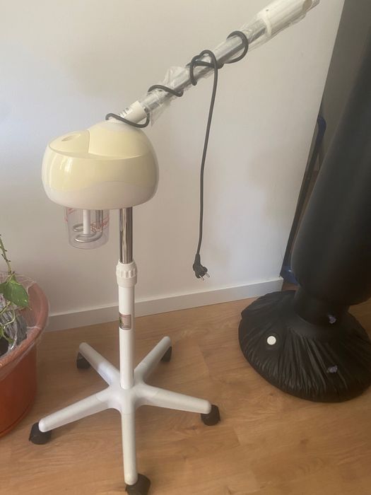 Vapor para limpezas de pele