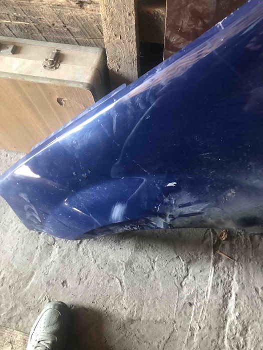 Ліве крило переднє Dacia