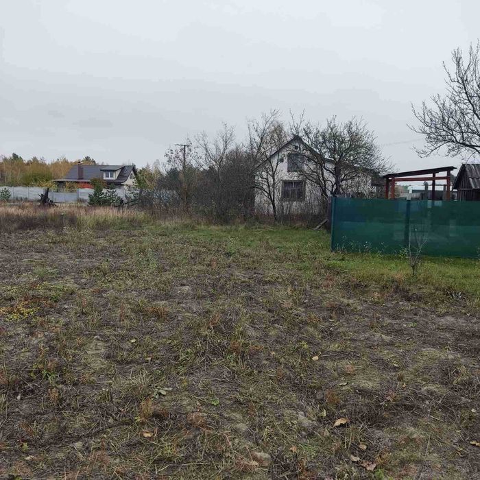 Продаж  ділянки 40 соток з хатою, с. Жукин,