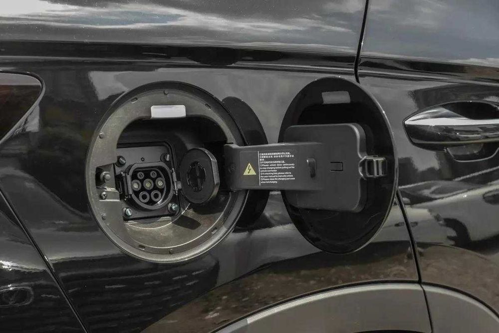 BYD song plus НОВІ без пробігу 2025 року максимальна комплектація