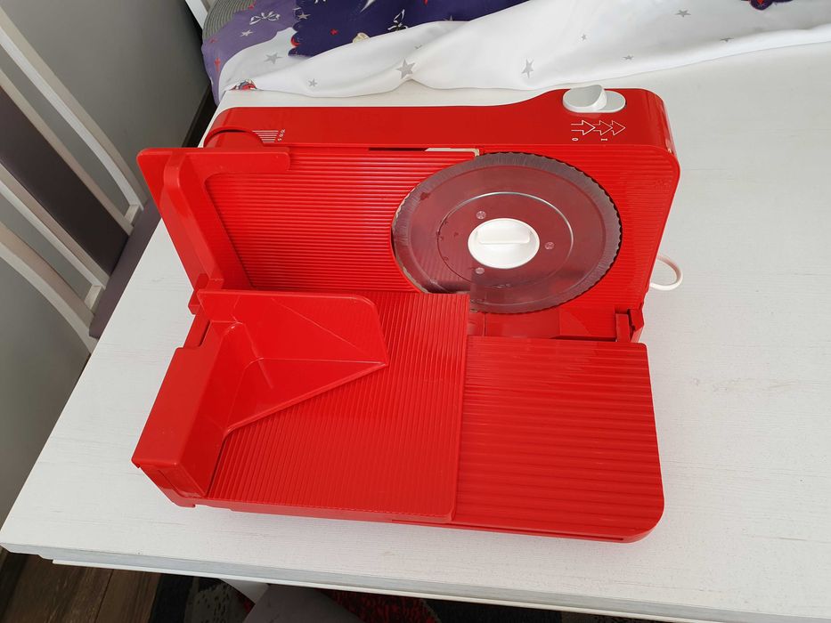 Krajalnica do chleba wędlin Zelmer 393.4