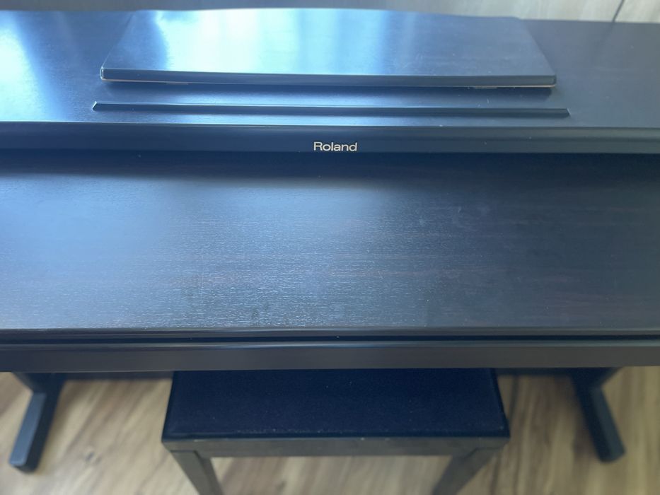 Roland  HP-237 e - Digital Piano