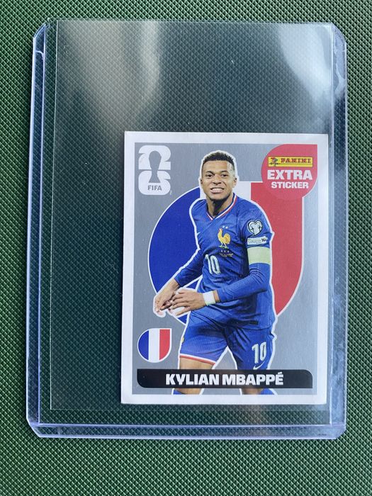 Kylian Mbappé Silver Extra Sticker – Panini FIFA World Cup 2026
