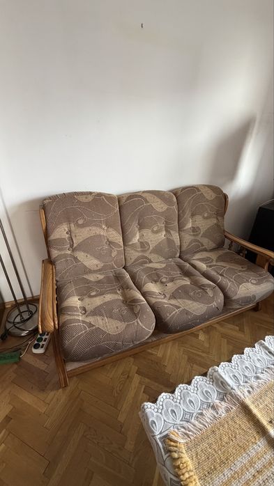 Komplet wypoczynkowy kanapa+ 2 fotele
