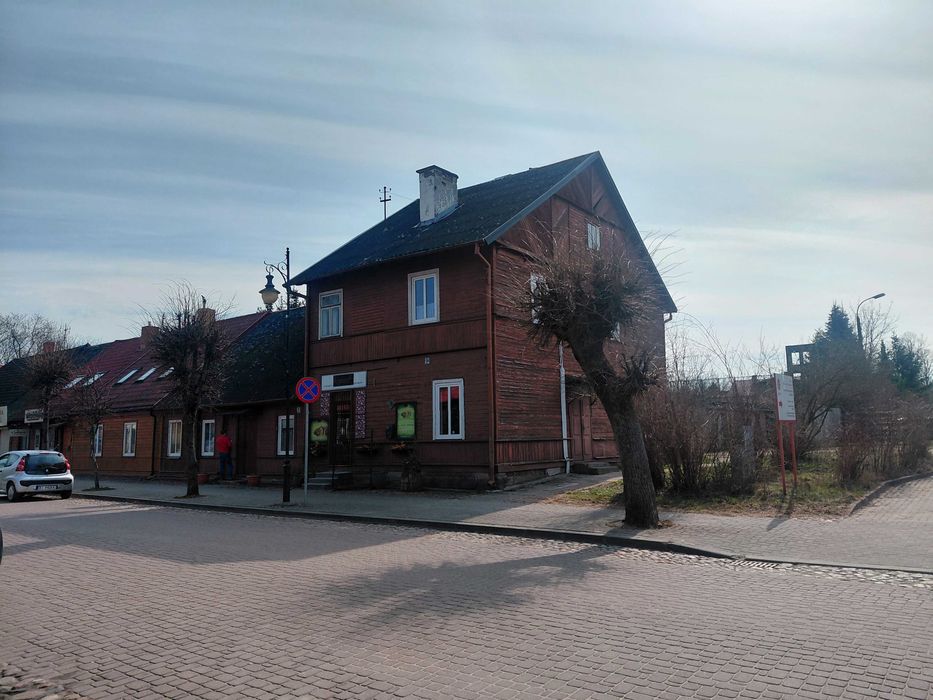 Tanio-Kawalerka-1 piętro-do remontu.