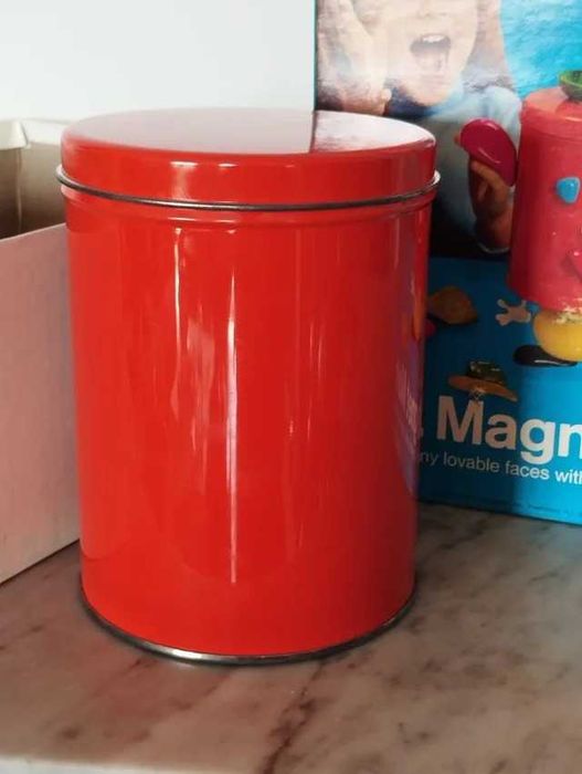 Mr Magnet Man - 1970