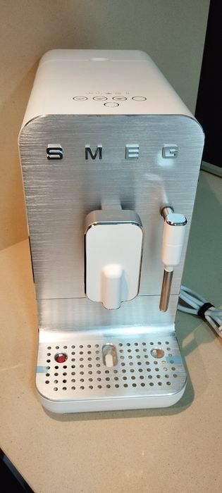 SMEG BCC02 com vaporizador