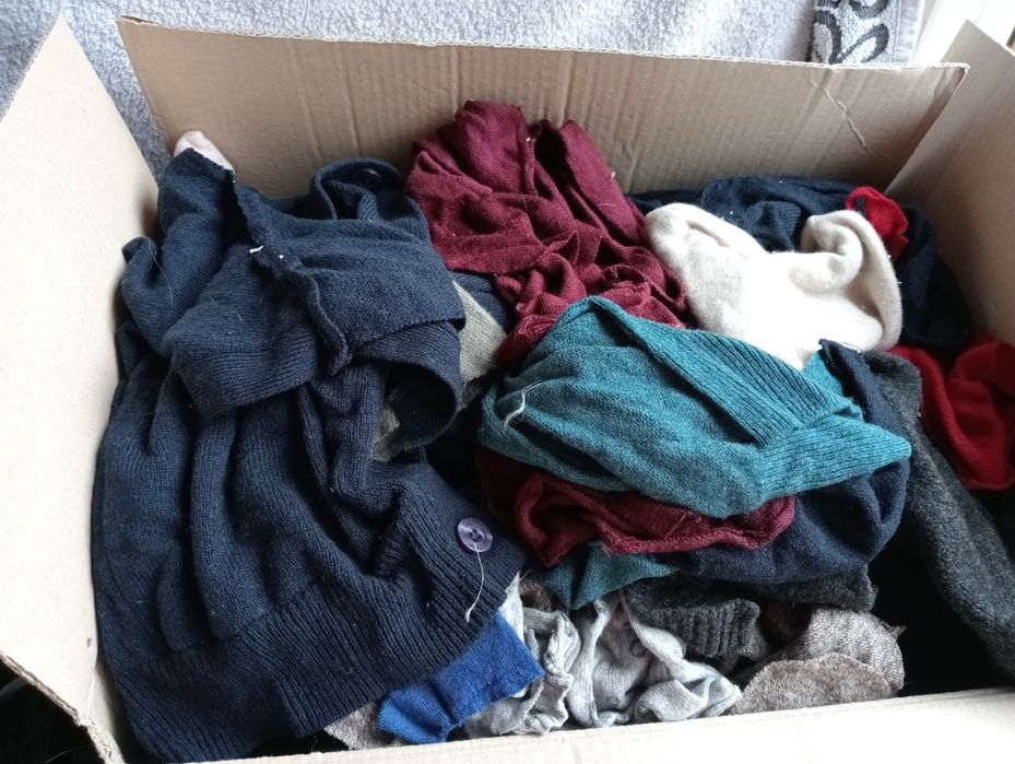 Wełna - ścinki większe i mniejsze