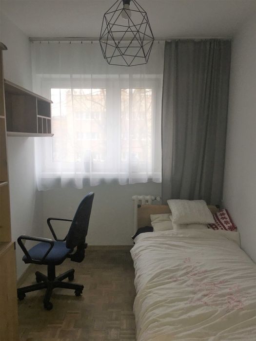 Pokój przy ul. Gorlickiej blisko WUM, niskie opłaty