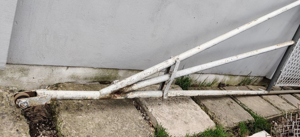 Відкатні ворота, бу