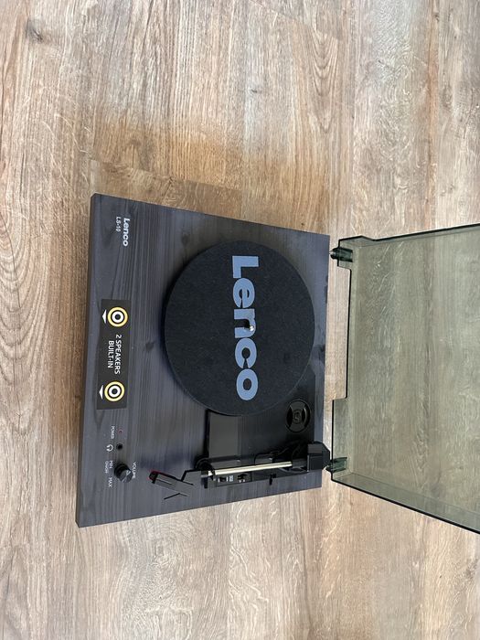 Gramofon lenco  jak nowy raz wlaczony