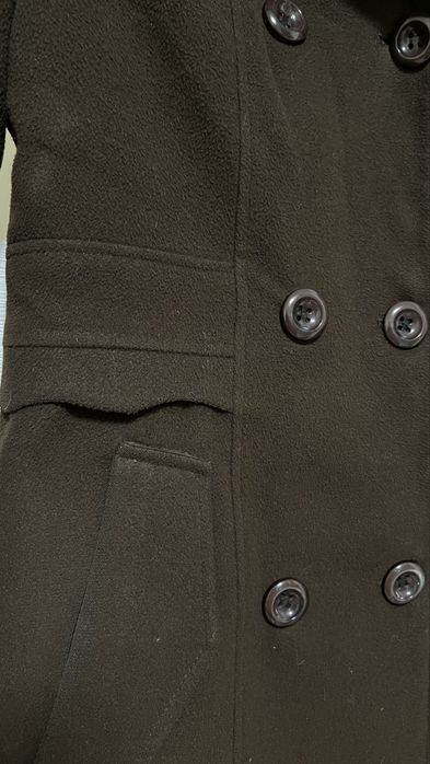 Осіннє коричневе пальто 44 розмір