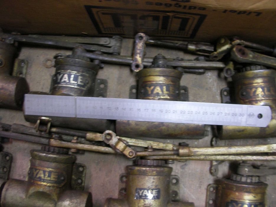 Mola de porta /amortecedor Yale