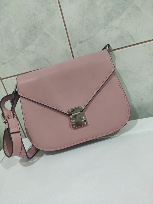 Mała torebka pudrowy róż