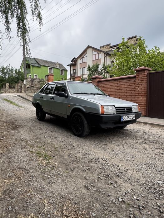 Продам ВАЗ 21099