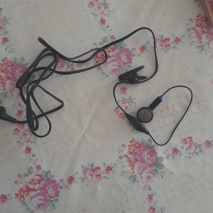 Lote de auriculares de diversas marcas  - o lote 3€
