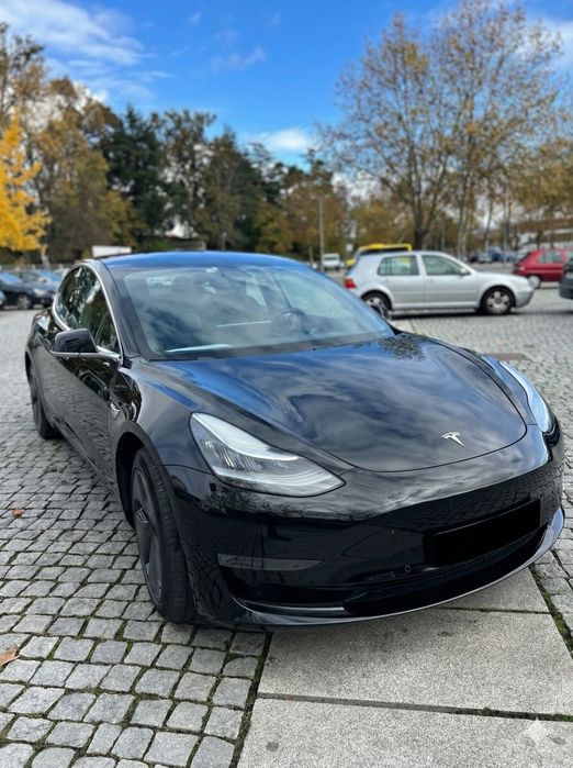 Tesla Model 3 Long Range AWD • Autopilot + FSD • Nacional