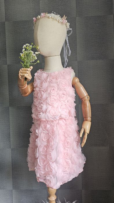 Дитяча святкова пишна рожева сукня костюм троянди 9м 1 рік 2 3 роки