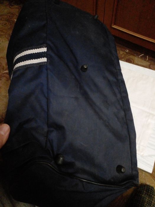 Советская вместительная спортивная сумка  "Ива"