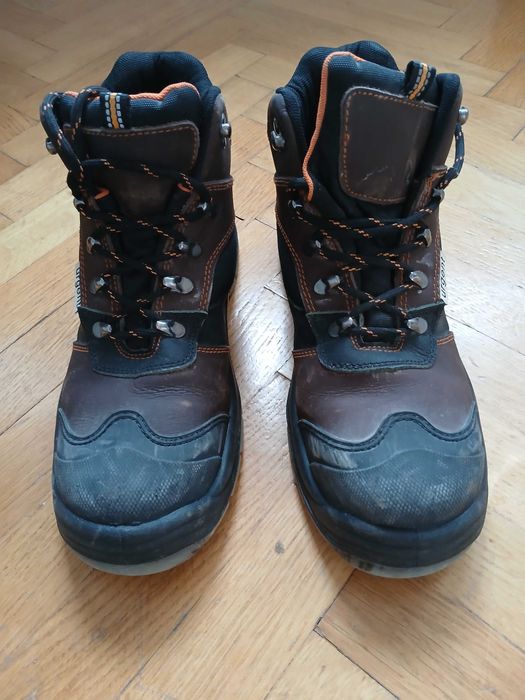 Buty robocze.110 zl