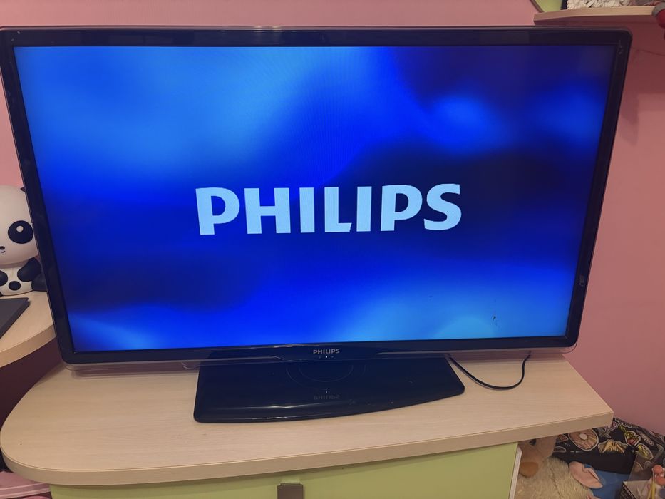 Телевізор  Philips 47 дюймів