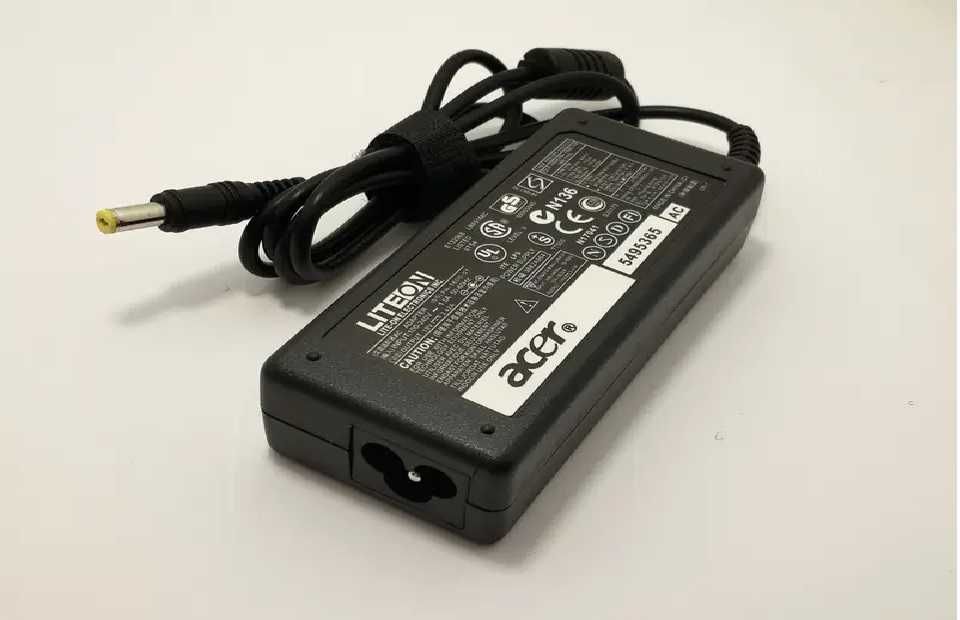 Блок питания для ноутбука \  Зарядка \ Зарядное устройство