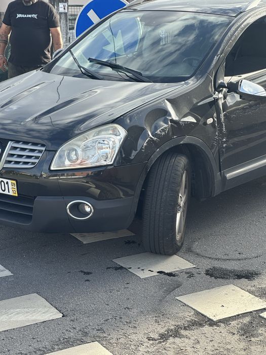Nissan Qashqai 2009 — photo 2