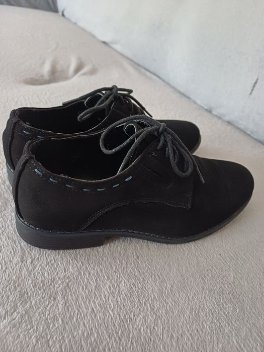 Buty chłopięce komunijne 34