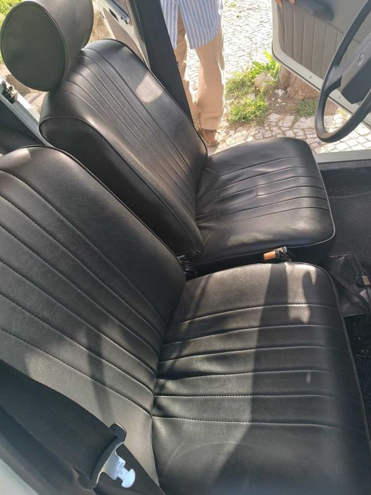 Renault 4L GTL restaurada com qualidade, impecável
