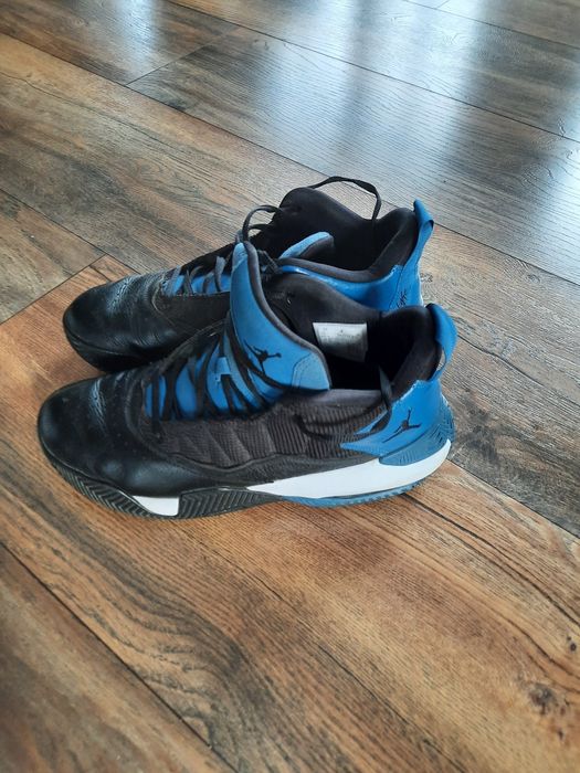 Buty chłopięce jordan rozmiar 42 stan bardzo dobry