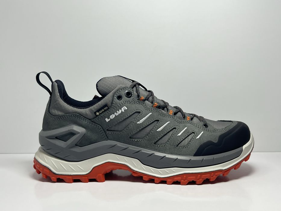 42.5-26.9см ОРИГІНАЛ 100% Кросівки LOWA INNOVO GORE-TEX LO 311550 9055